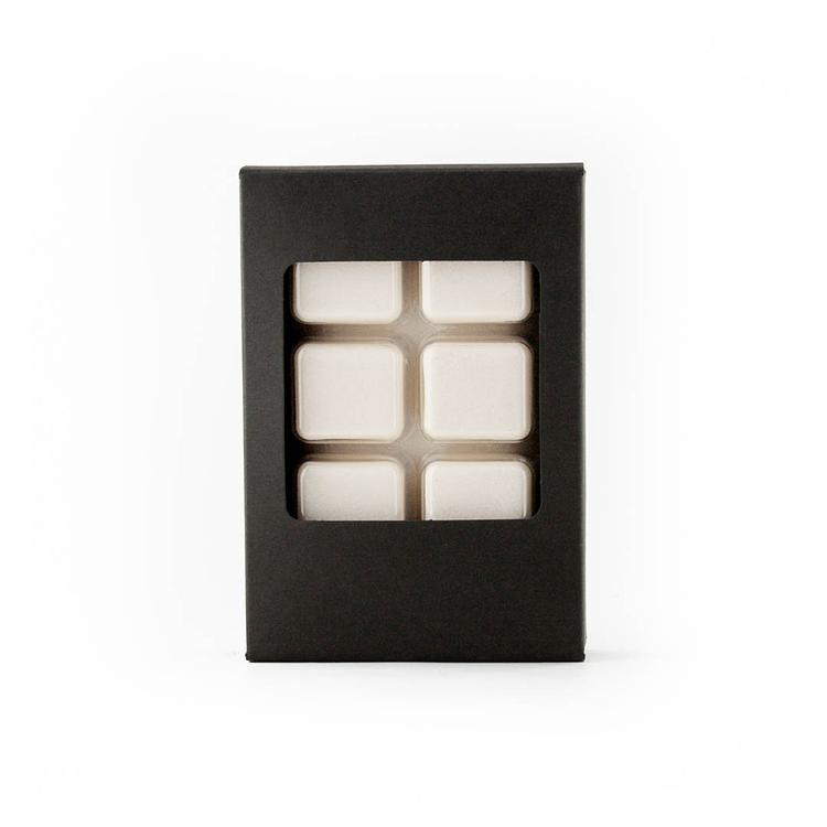 Black Retail Wax Melt Box with filled clamshell inside
